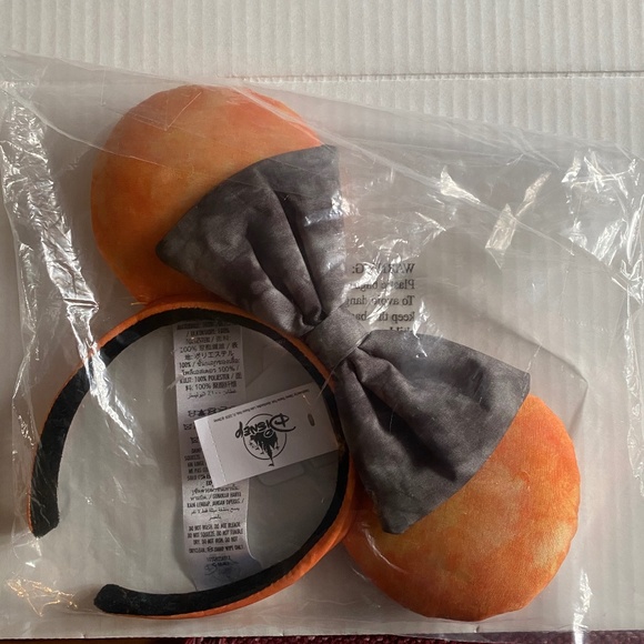 Orange Mickey Ears - Picture 4 of 5